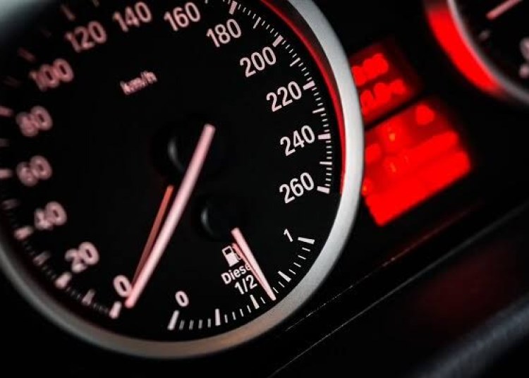 İkinci El Araç Satışlarında Kilometre Düşürülmesi ve Gizli Ayıptan Doğan Hukuki Sorumluluk